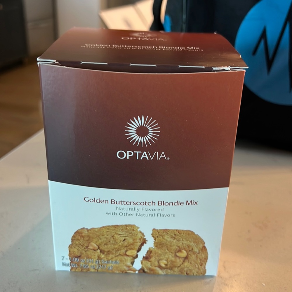 OPTAVIA Golden Butterscotch Blondie Mix with trays. 7 sachets with 7 trays